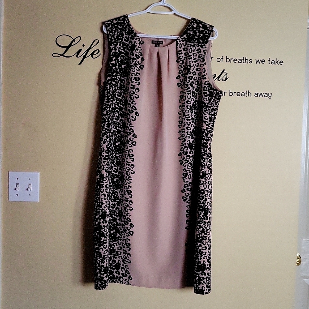 VOIR VOIR beige animal print midi sleeveless dress. Size 16